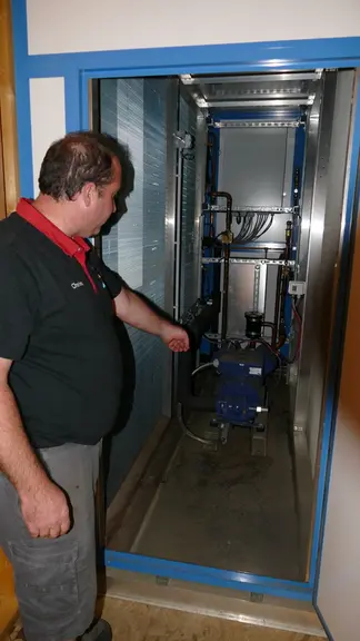 Le dispositif de déshumidification se régule de manière automatique en fonction de l’humidité de l’air. Plus énergivore que la