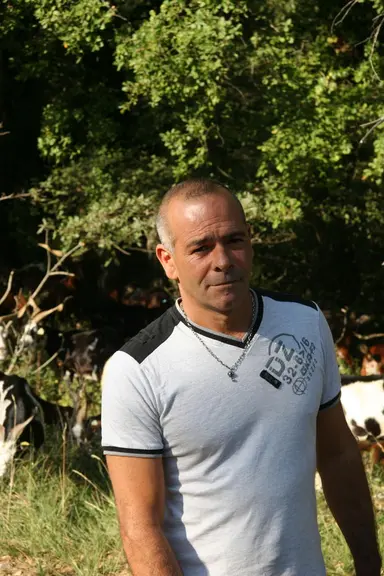 Thierry Faure, éleveur à Mimet dans les Bouches-du-Rhône © D. Hardy