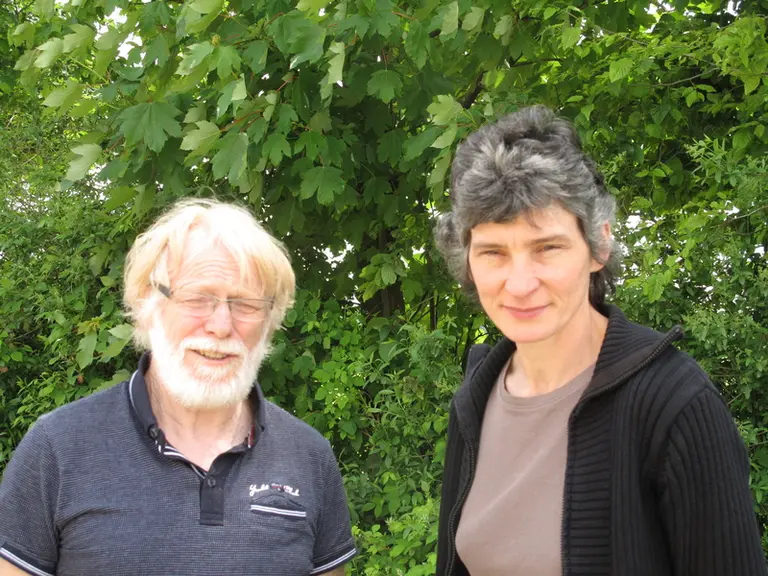 En bio depuis 2009, Serge Letendre et Christine Masson pratique l’insémination artificielle sur chaleurs naturelles. © V. Bargain