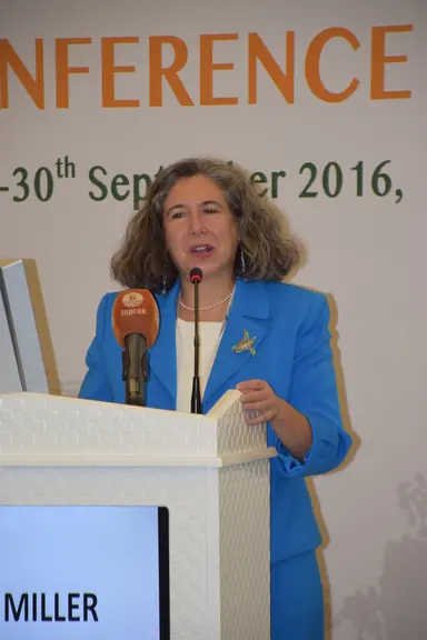 Beth Miller, présidente de l’International Goat Association : “Les membres de l’IGA forment une incroyable somme d’expertises qui peut être mise à dis