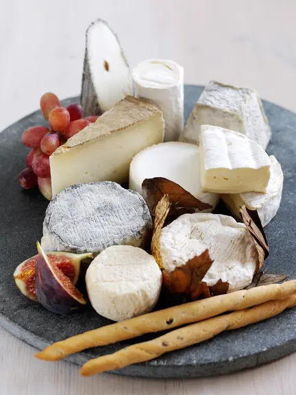 L'élevage caprin fournit des aliments riches en protéines et en calcium, porteur de la gastronomie française. © Sopexa UK/ANICAP