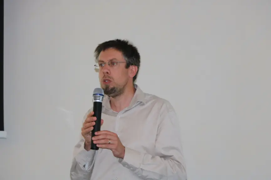 Pierre Martin, directeur de Capgènes, dévoile les projets en cours et à venir de l'OES, tels que la mise en place du programme Gènes avenir. © B. More