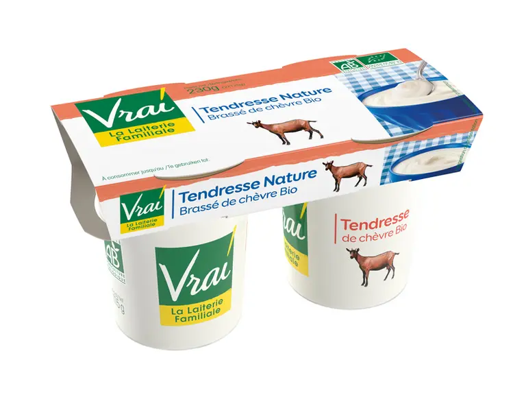 Triballat propose yaourts, fromages blancs et fromages biologiques sous la marque Vrai.  © Triballat