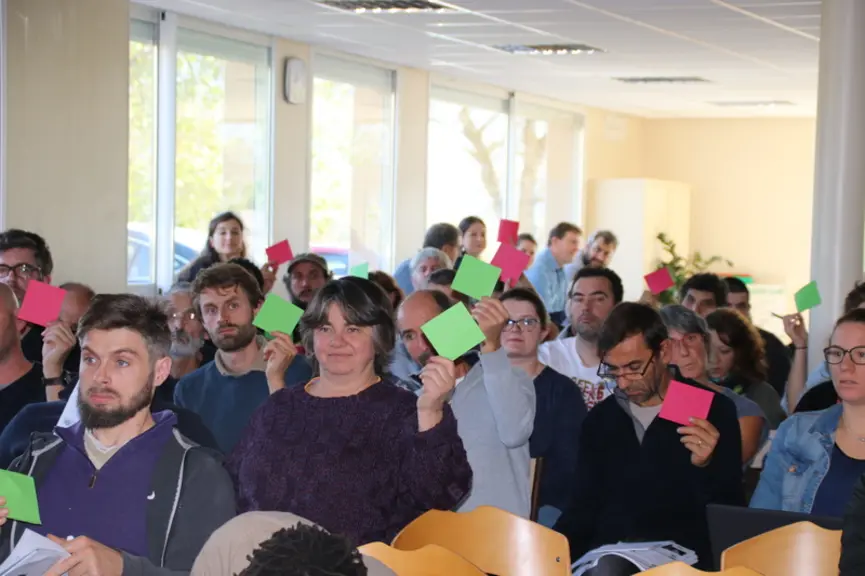 La journée technique de Monteils a fait carton plein avec la participation active de 80 éleveurs et techniciens.  © R. de Cremoux