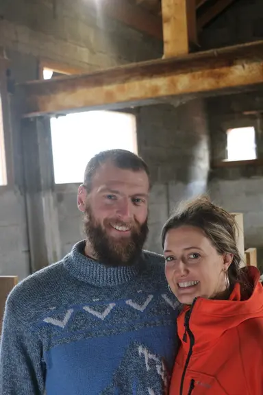 Chritstelle et Samuel Souchet ont choisi la chèvre des Savoie pour son ancrage territoriale, son adaptation au milieu et sa bonne image auprès de la p