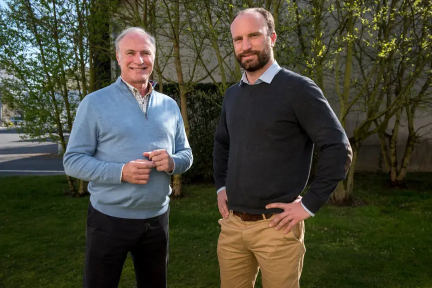 Hugues et Henri Triballat. « Notre pari est de convaincre nos partenaires clients, dont les grandes surfaces, pour qu’ils acceptent cette montée en ga