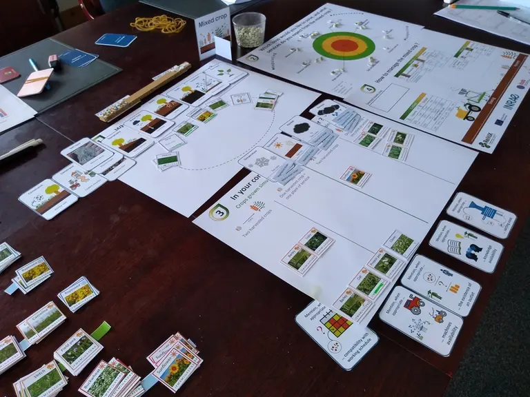 Les jeux sérieux, qui ne visent pas en premier lieu le divertissement, peuvent être de bons supports pédagogiques en donnant à l’apprenant une positio