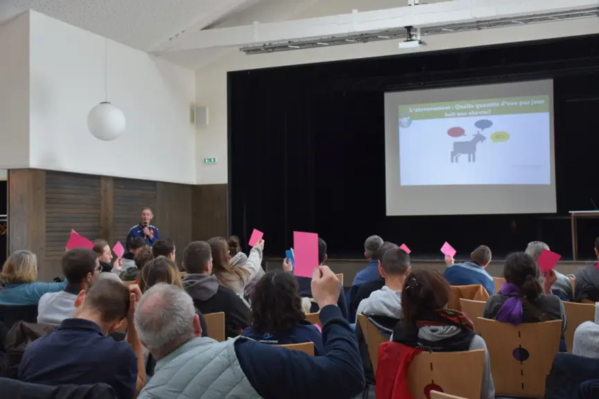 La journée technique s'est déroulée à la salle des fêtes de Duerne.