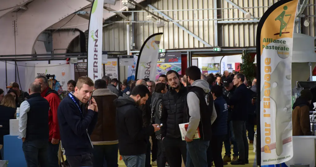 Dans les allées du salon capr'Inov de Niort