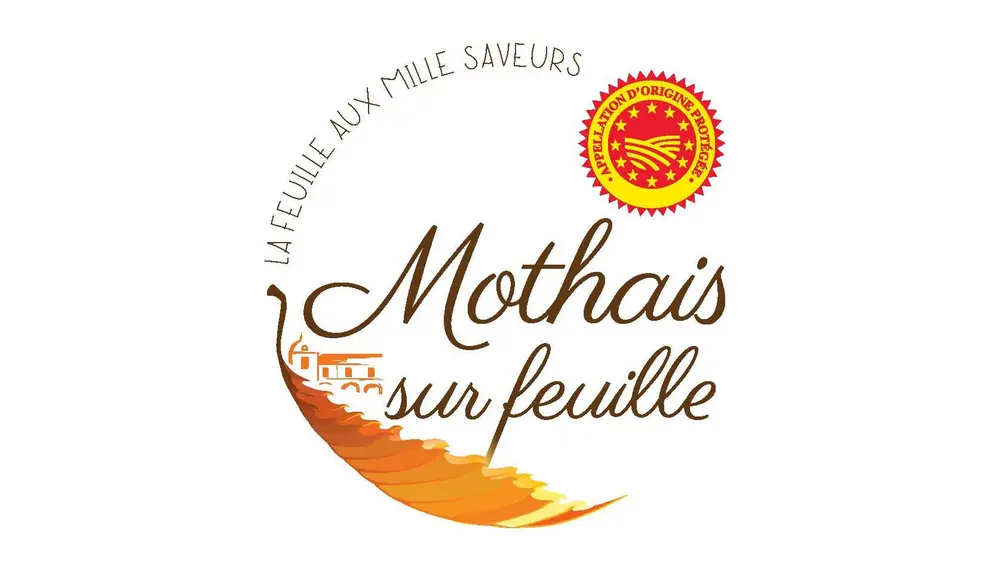étiquette du mothais sur feuille avec le logo AOP