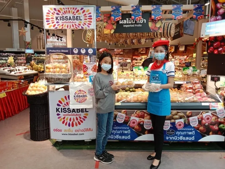 Asie, Amérique, Europe... : la pomme Kissabel a été lancée tant en production qu'en commercialisation dans de nombreux pays.