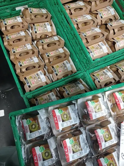 Les opérateurs vont devoir basculer de la barquette plastique à la barquette carton.