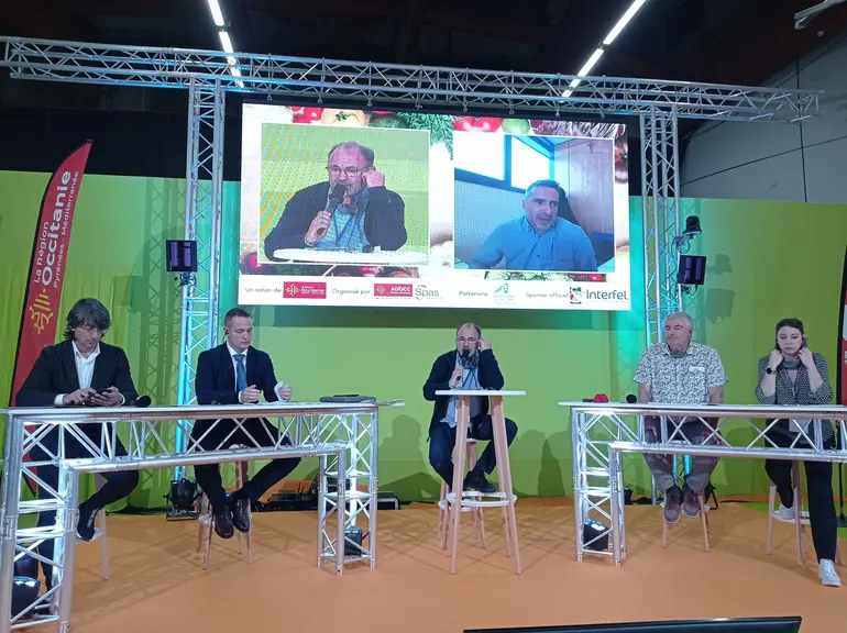 prévisions de récolte pour l'abricot européen le 26 avril sur le salon medfel.