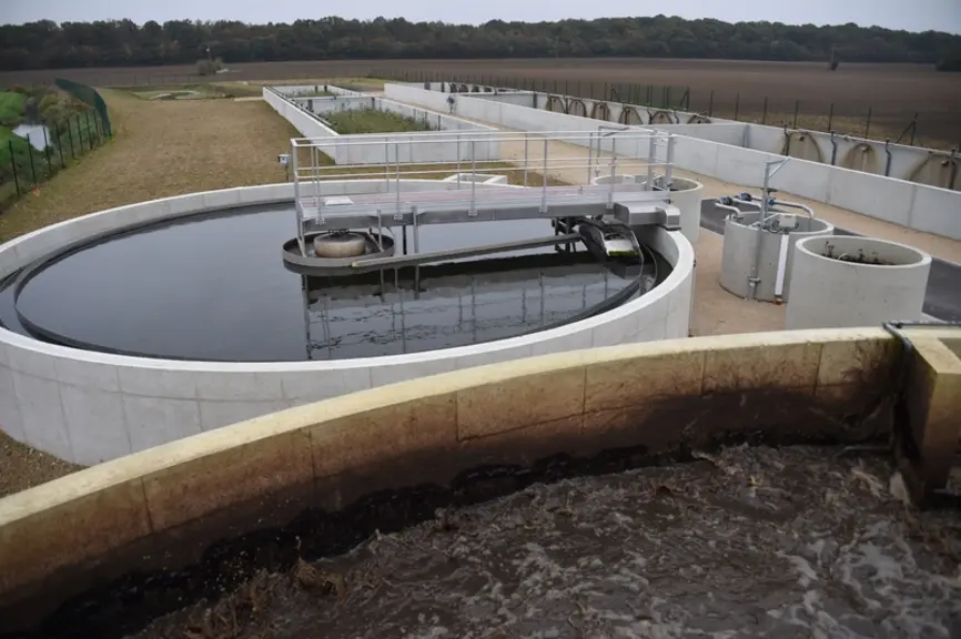 Des financements commencent à se mettre en place pour la réutilisation des eaux usées.