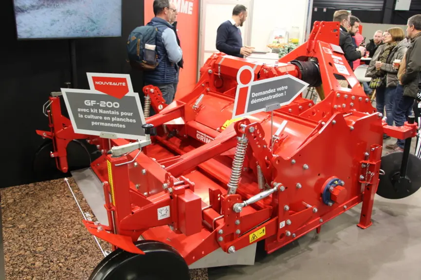 <em class="placeholder">Grimme - Fraise pour buttes ou planches</em>