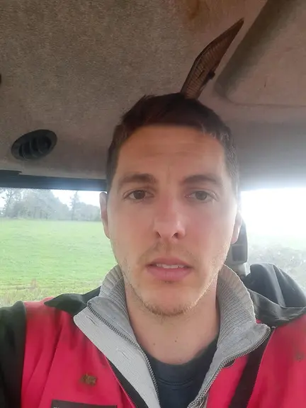 Matthieu Caugant - en Gaec dans le Finistère © DR