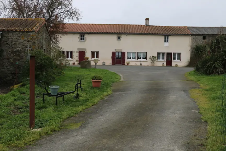 La maison d’habitation est l’un des critères qui peut se révéler rédhibitoire dans le choix de l’exploitation où se ré-installer.  © E. Bignon
