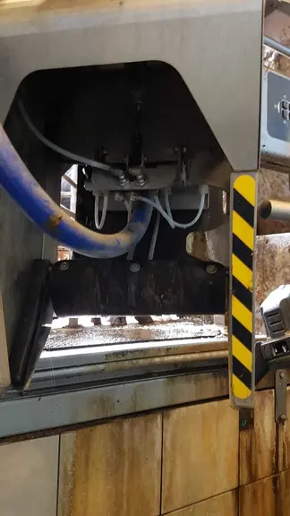 Il faut vérifier que le rinçage est suffisant, que de l’eau tombe des gobelets avec un peu d’abondance.