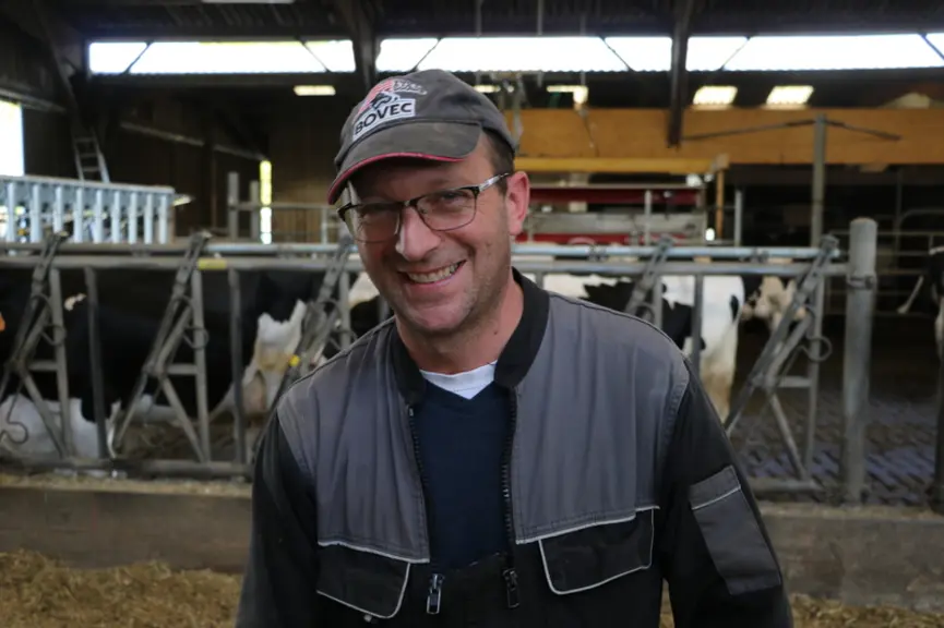 Avez-vous opté pour des abreuvoirs à niveau constant pour vos vaches en préparation au vêlage ?