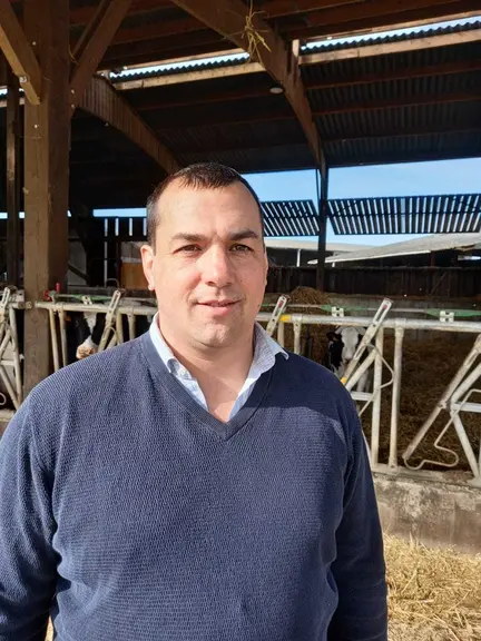 Yohann Serreau, président de l’Unell (10 OP liées à Lactalis) : L’Unell échange avec Lactalis sur le déploiement de sa RSE. Il y a quarante questions à renseigner en plus de la charte des bonnes pratiques d’élevage. L’Unell a obtenu une prime pour l’audit des élevages et discute de l’accompagnement des exploitations encore non chartées.