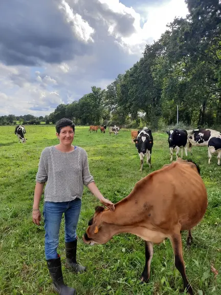 Emeline Arnaud, future installée. « Les nombreux liens créés grâce à Alterfixe complètent mes visites d’élevages, ma formation et mon expérience comme