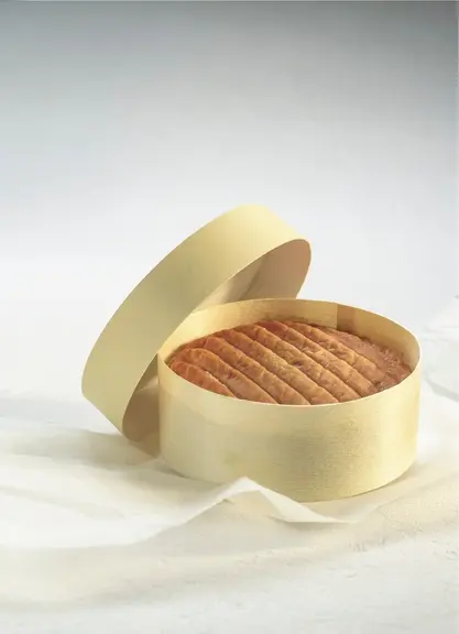 Fromage AOP Epoisses. Produit laitier à base de lait de vache produit en Bourgogne. Emballage en boîte bois.