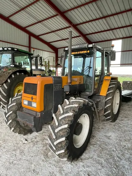<em class="placeholder">Tracteur d'occasion</em>