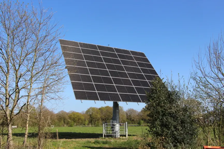 <em class="placeholder">tracker solaire</em>