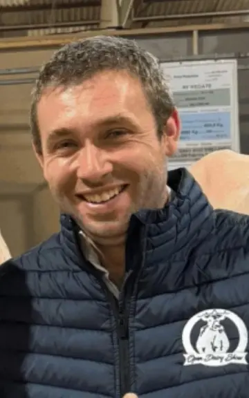 <em class="placeholder">Alexandre Gallard</em>