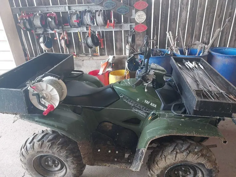 <em class="placeholder">quad dans un atelier </em>
