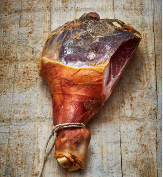 Salaisons et charcuteries : l’intérêt des porcs français