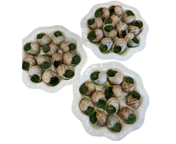 Les fournisseurs des 12 escargots Picard Surgelés achètent l'assiette au prix négocié par le distributeur.