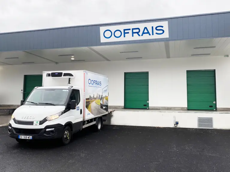 La plateforme Oofrais de Rouen a été ouverte début 2021 sur un site acquis spécialement pour la livraison urbaine. © Sofrilog