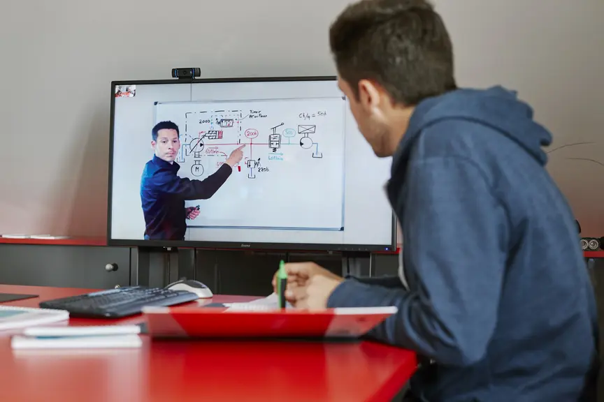 La société In Situ Experts hydrauliciens propose aux personnes en télétravail et au chômage de renforcer leurs connaissances en hydraulique grâce à de