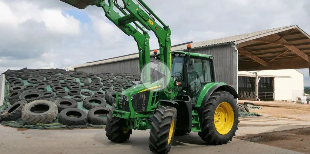 JOHN_DEERE_6120M_FB
