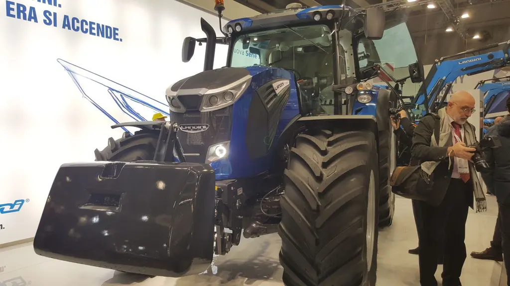 Landini 7-230 Stage V Réussir machinisme