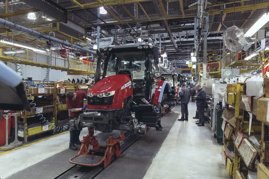 usine Massey Ferguson Réussir Machinisme