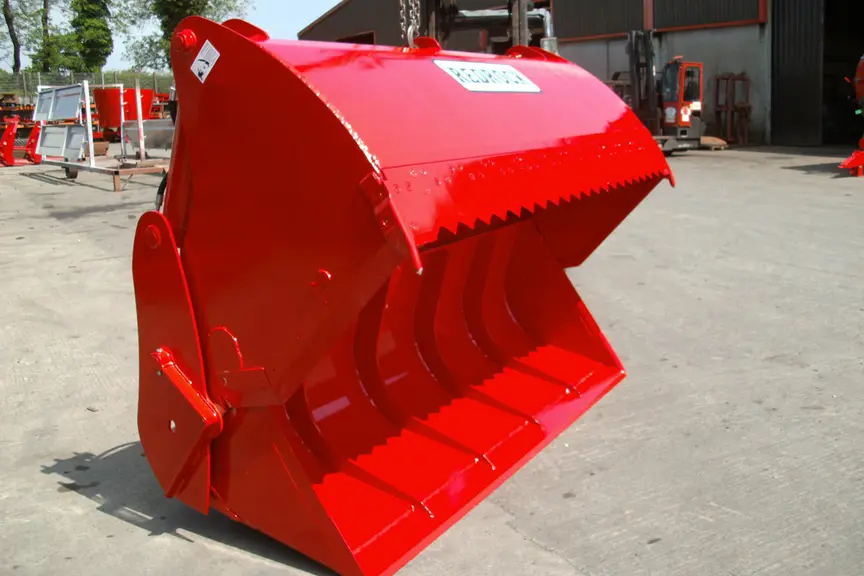 Godet benne trancheur Redrock Réussir machinisme