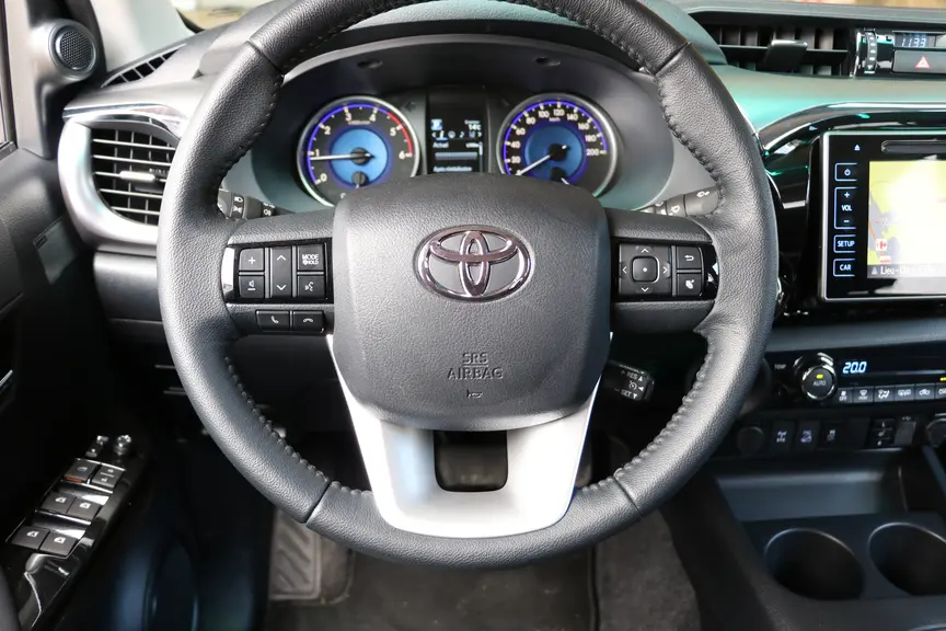 Essai Toyota Hilux Réussir Machinisme