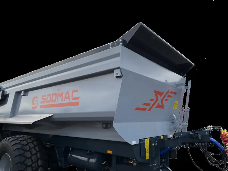 Les remorques Sodimac XTP accèdent en option au plancher et aux côtés en Hardox.