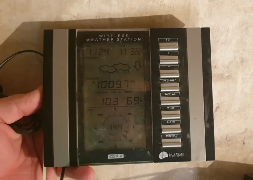 La station météo La Crosse Technology WS-2350 a été achetée 134 euros en 2014.