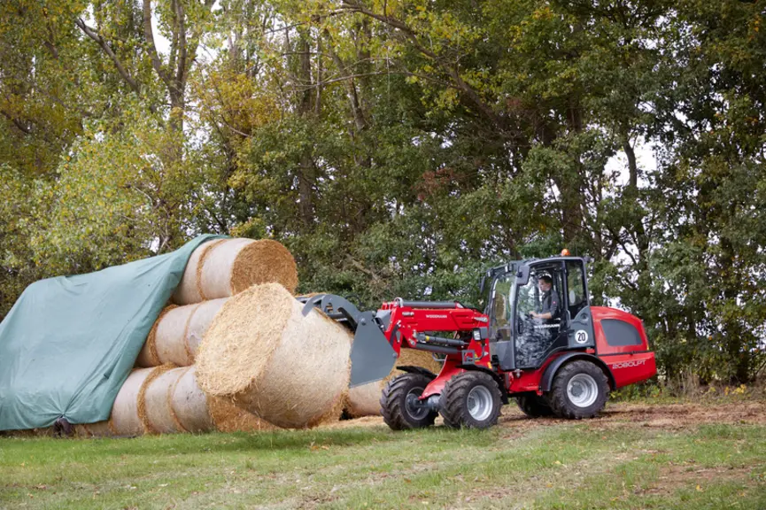 La chargeuse Weidemann 2080LPT est équipée d'un bras télescopique. © Weidemann