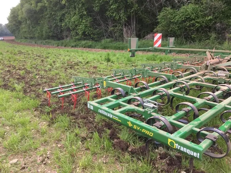 Déchaumeur à dents Franquet Cultiscalp © Franquet