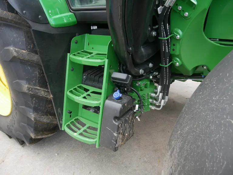 Essai du tracteur John Deere 6120M Premium avec chargeur 623R © L. Vimond