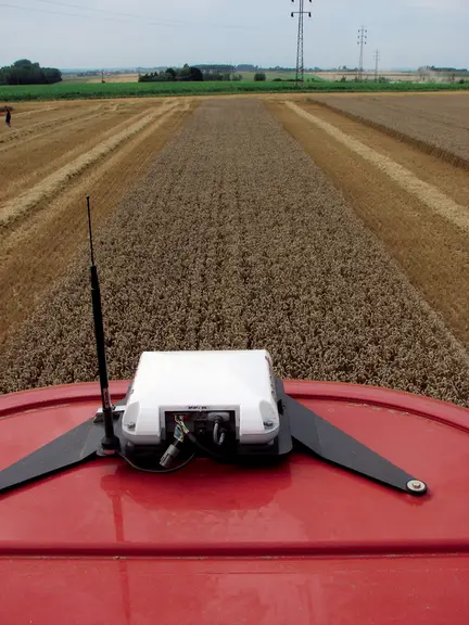 Suivant le niveau de correction adopté, il sera nécessaire de payer un surcoût pour "débloquer" le récepteur.  © Case IH