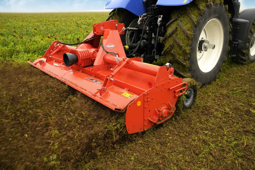 La fraise rotative EL 162-300 Biomulch de Kuhn présente une largeur de travail de 3 mètres. © Kuhn