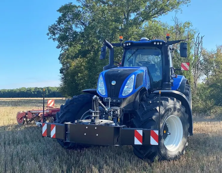 Essai du New Holland T8.380 Genesis avec le déchaumeur à disques indépendants © K. Le Vouedec
