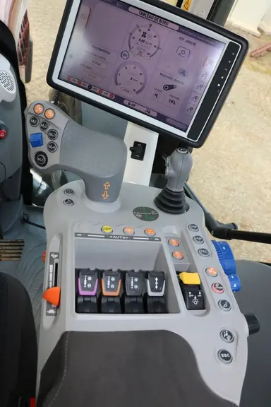 Essai du tracteur McCormick X7.624 VT-Drive