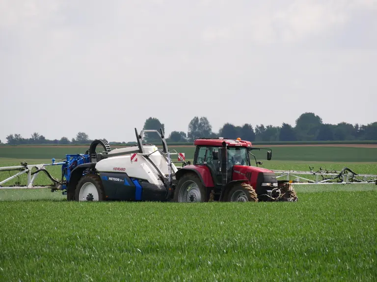 Le pulvérisateur Meteor R-Activ sera à terme décliné en plus grandes capacités : 6 200 et 7 200 l.