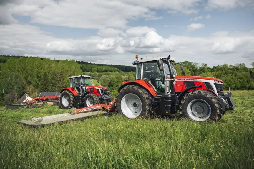 Le tracteur Massey Ferguson MF 7S.210 affiche une puissance de 220 ch avec le boost.